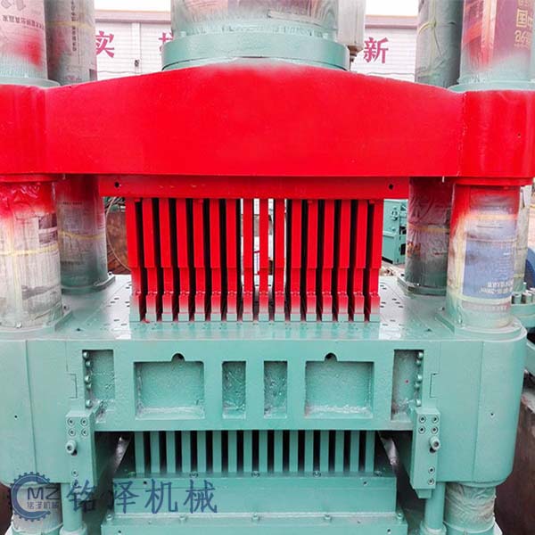 液壓壓磚機(jī)